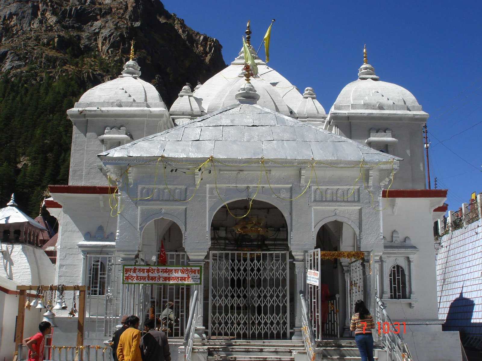 Shiv-Yogi-Tour-and-Travels-Gangotri